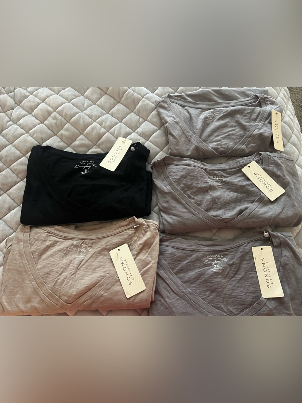 Sonoma Short Sleeve V-Neck T- Shirt Bundle | 5 Shirts |  Size L & XL